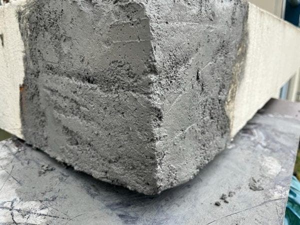Herstel van betonrot aan een brug